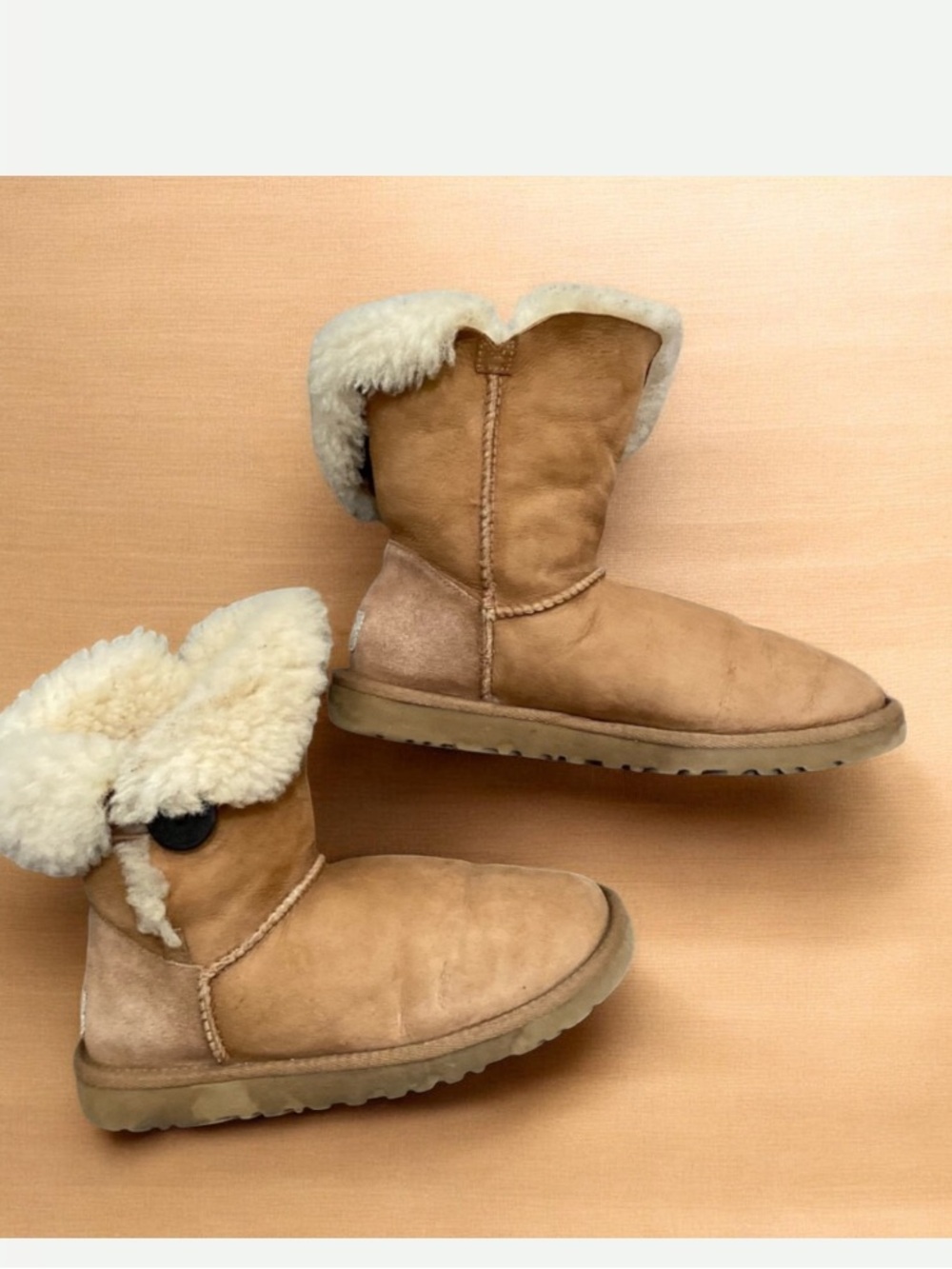 UGG Ankle Bottom Up Camel Boots Size 6